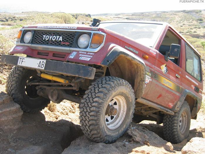 Toyota Land Cruiser LJ70 4x4